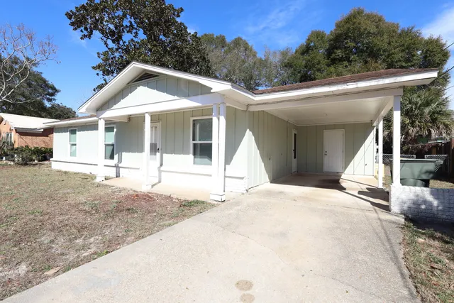 $1,750 | 127 Loizos Drive Northwest, Fort Walton Beach, FL 32548