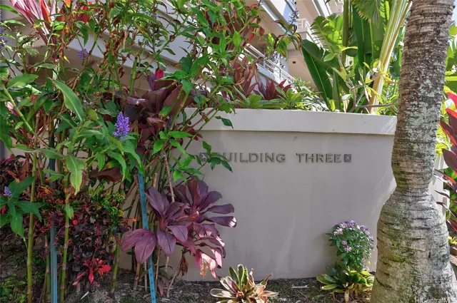 $1,098,000 | 1 Keahole Place, Unit 3304, Honolulu, HI 96825