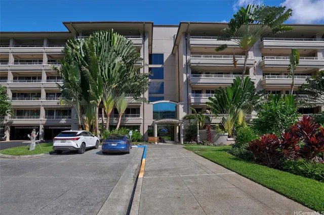 $1,098,000 | 1 Keahole Place, Unit 3304, Honolulu, HI 96825