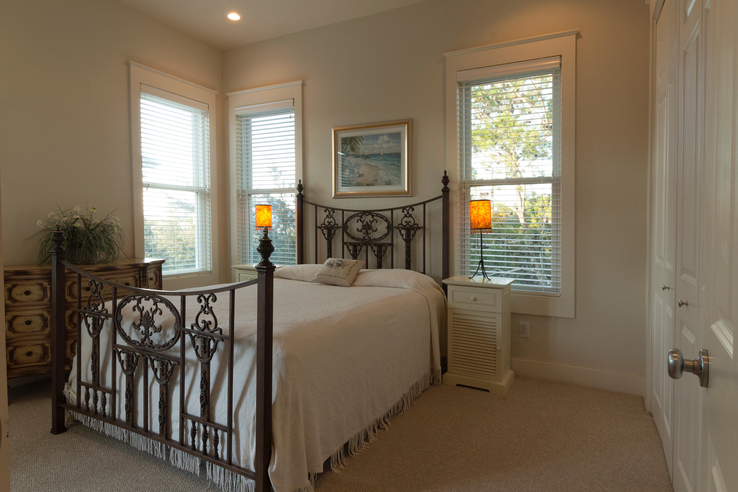 10 Chelsea Loop Road Santa Rosa Beach, FL 32459 - Photo 18 of 28 a bed room with furniture and a window