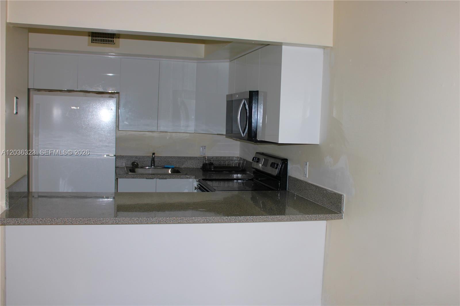 2260 West 55th Street, Unit 2 Hialeah, FL 33016 - Photo 9 of 24