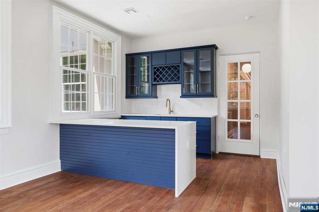 207 Union Street Montclair, NJ 07042 - Photo 33 of 47