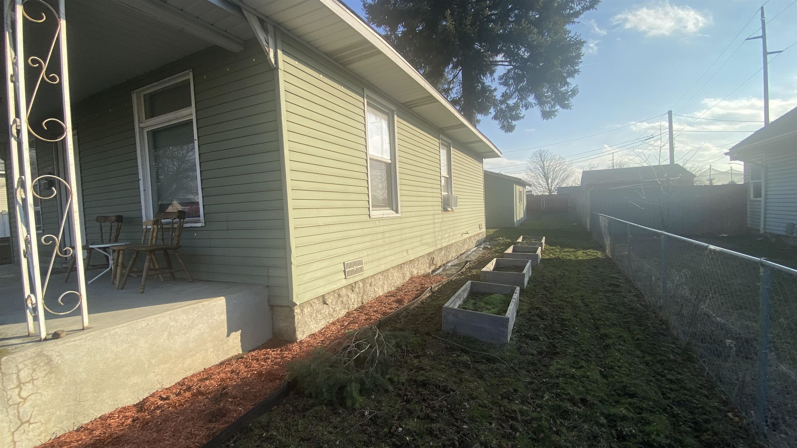 1408 East Providence Avenue Spokane, WA 99207 - Photo 14 of 16