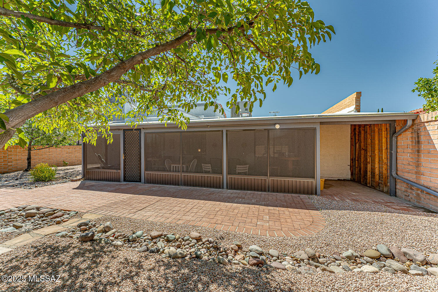 940 West Rio Zuni Green Valley, AZ 85614 - Photo 33 of 41 Gallery Image 33