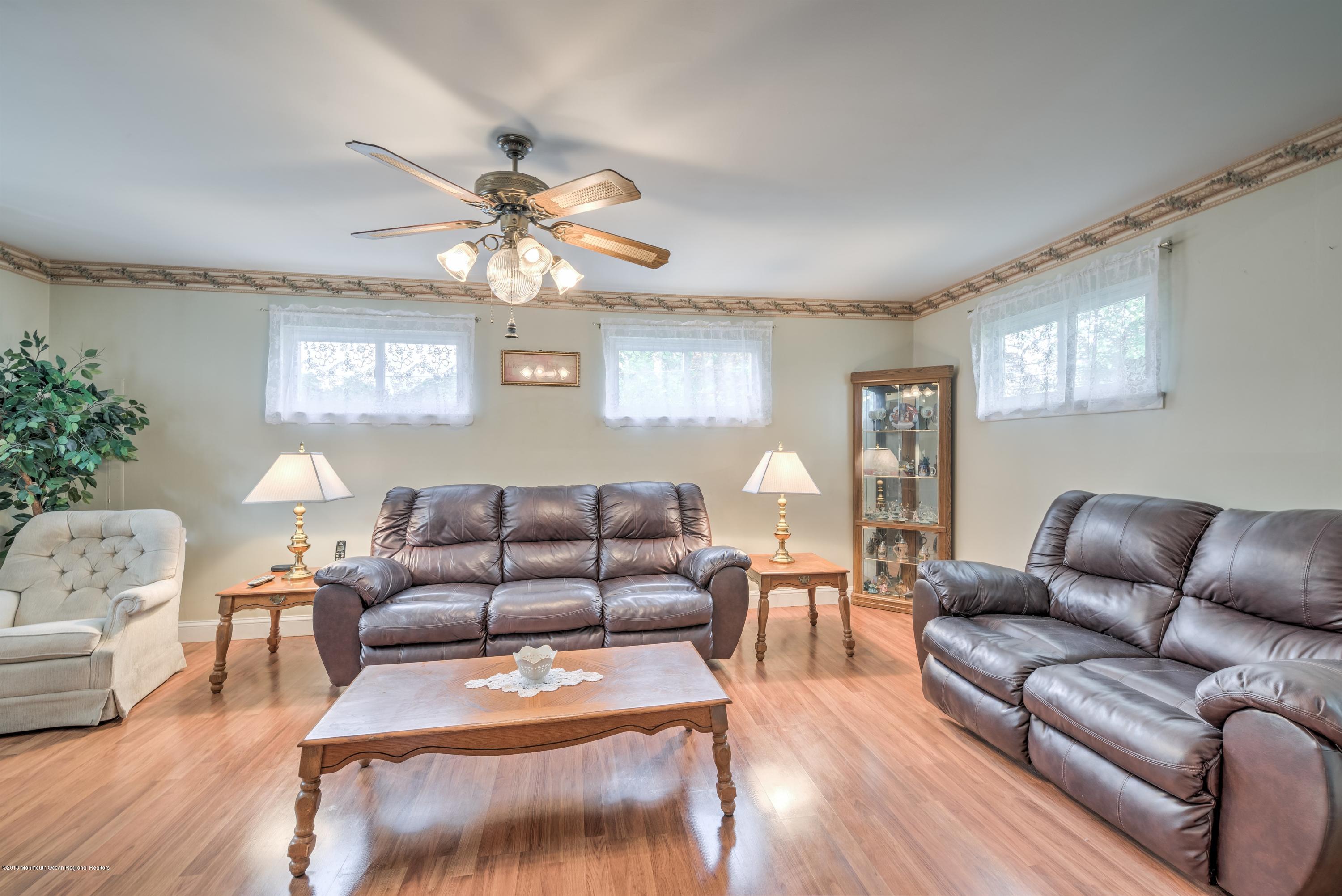 342 Aldrich Road Howell, NJ 07731 - Photo 3 of 23 003_LIVING ROOM