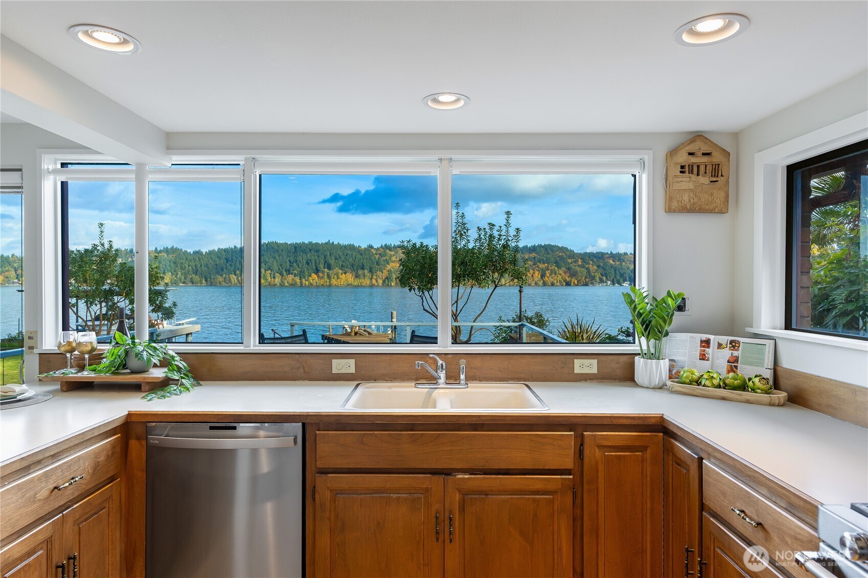 14026 Riviera Place Northeast Seattle, WA 98125 - Photo 20 of 40