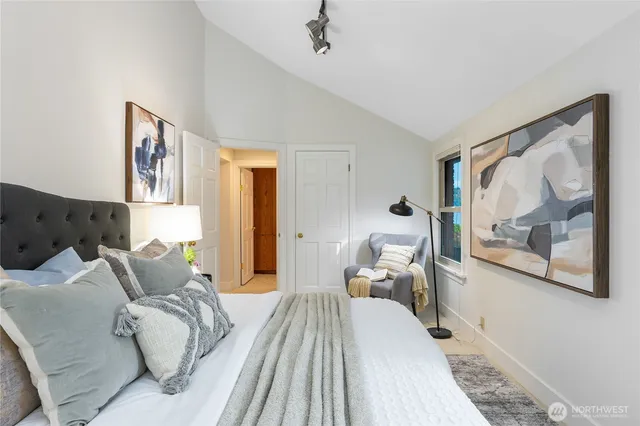 $3,420,000 | 14026 Riviera Place Northeast, Seattle, WA 98125