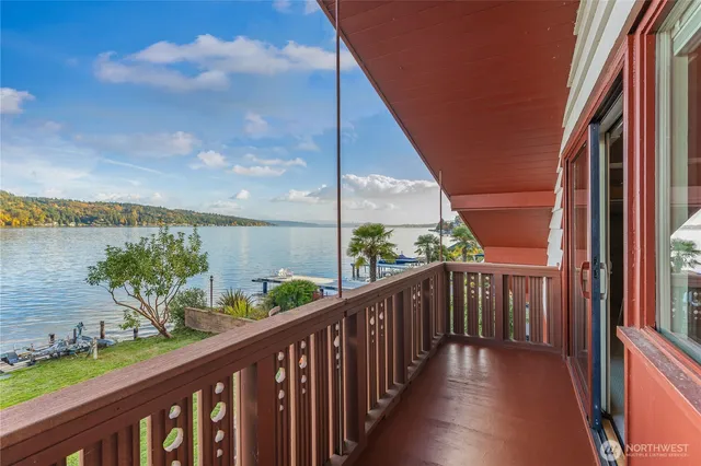 $3,420,000 | 14026 Riviera Place Northeast, Seattle, WA 98125