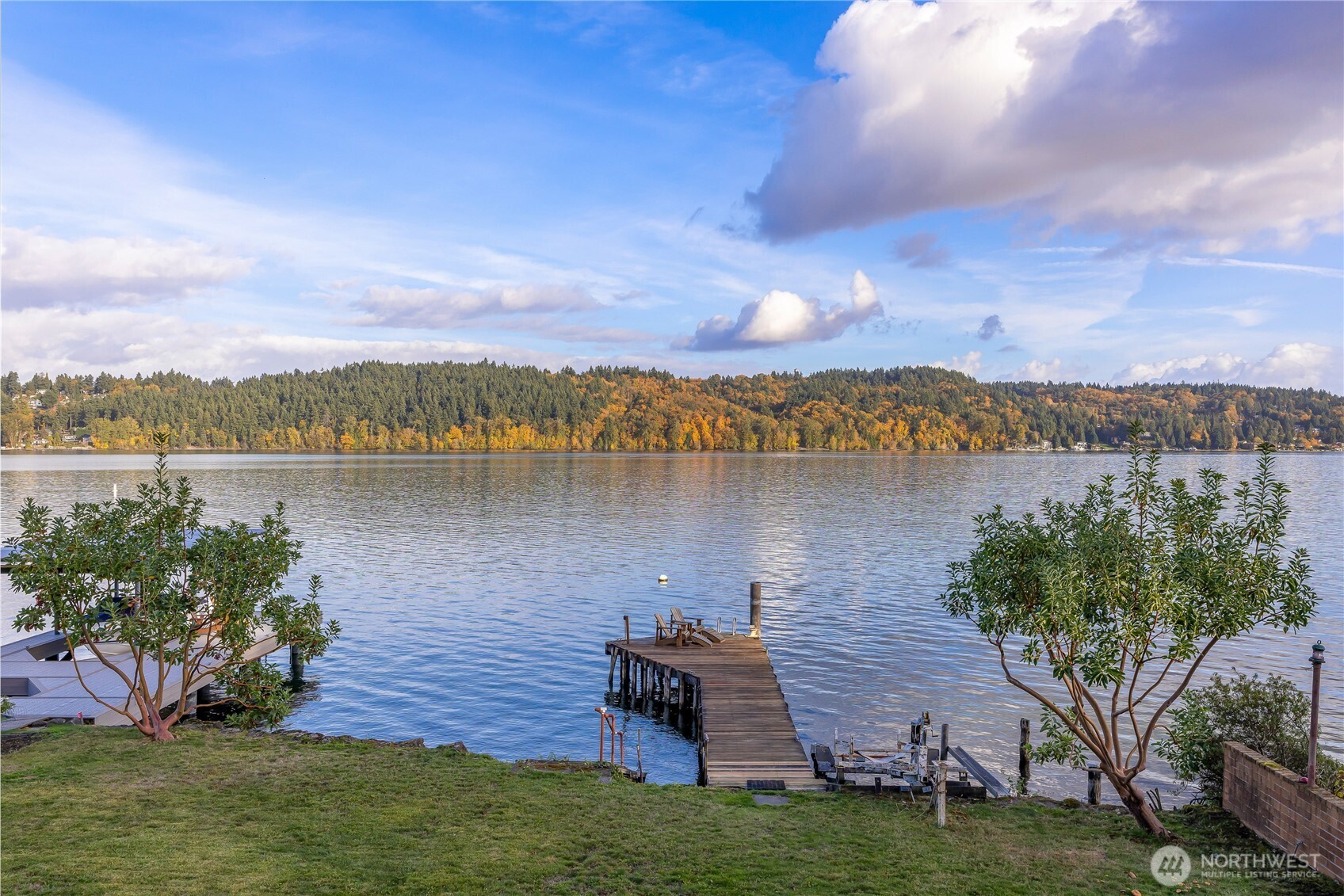 14026 Riviera Place Northeast Seattle, WA 98125 - Photo 4 of 40