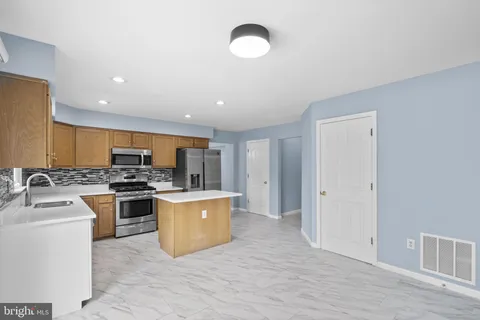 $749,900 | 14000 Steed Court, Germantown, MD 20874