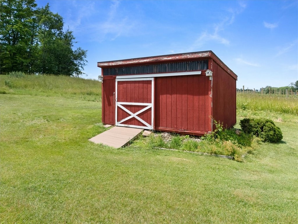 7587 Salmon Creek Road Williamson, NY 14589 - Photo 42 of 49