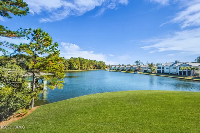 $1,170,000 | 184 Hampton Lake Crossing, Unit 1473, Bluffton, SC 29910