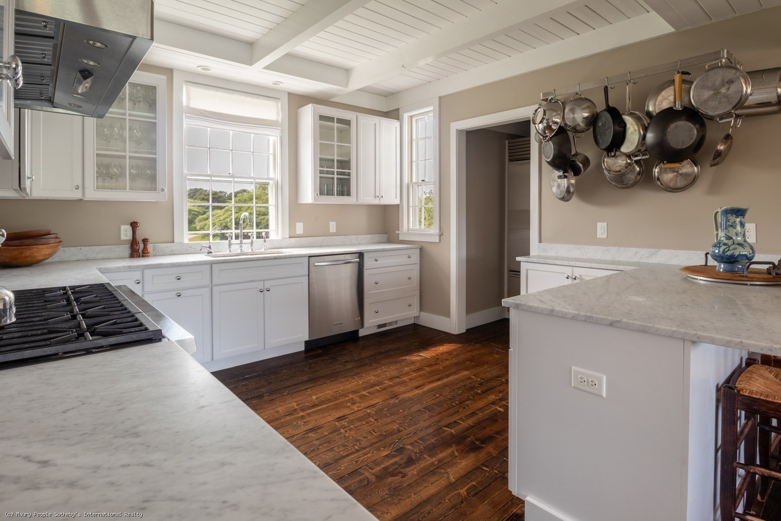 21 Quidnet Road, Unit 1 Nantucket, MA 02554 - Photo 10 of 42 Gallery Image 10