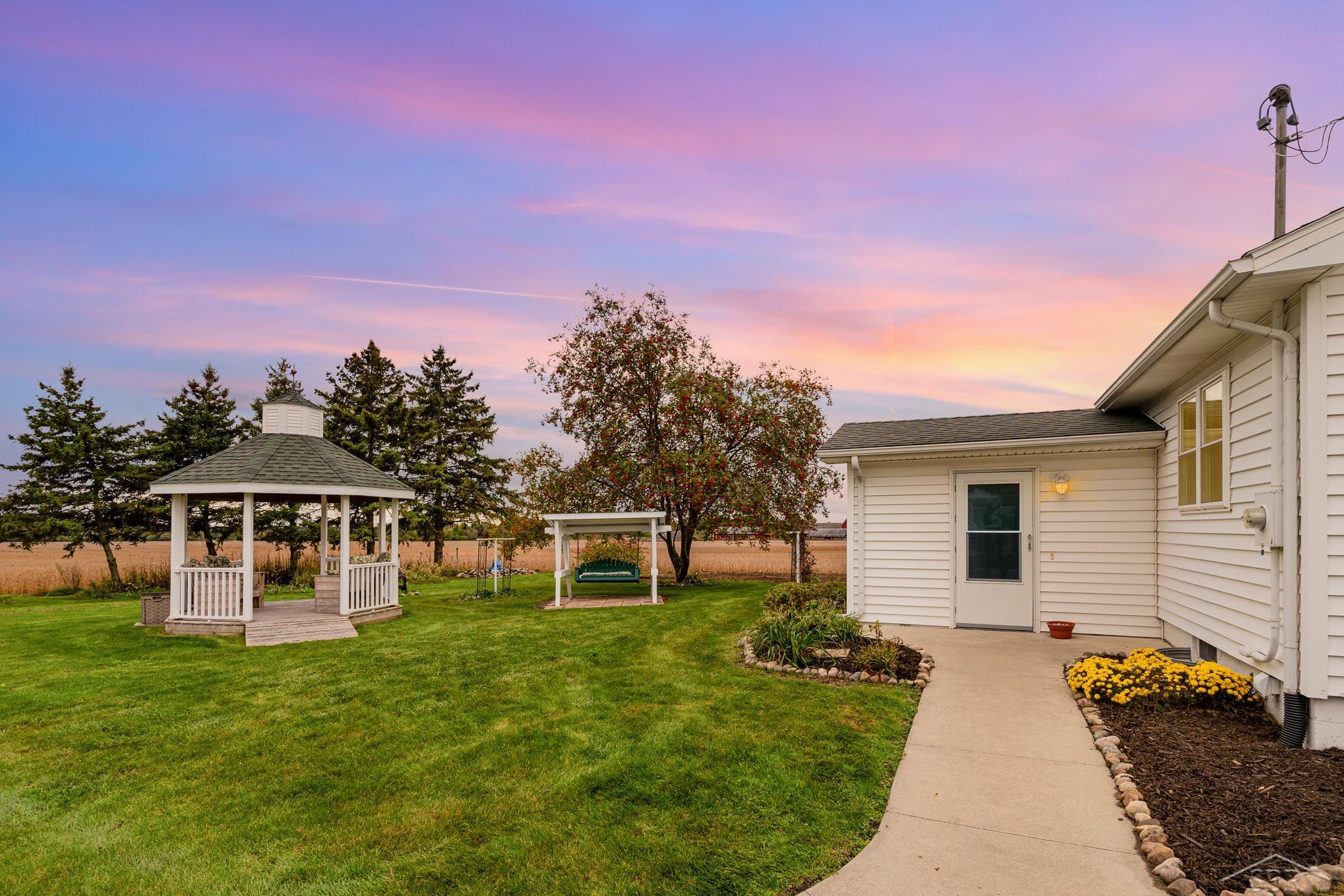9545 West Freeland Road Freeland, MI 48623 - Photo 20 of 22 50125201-20.JPG
