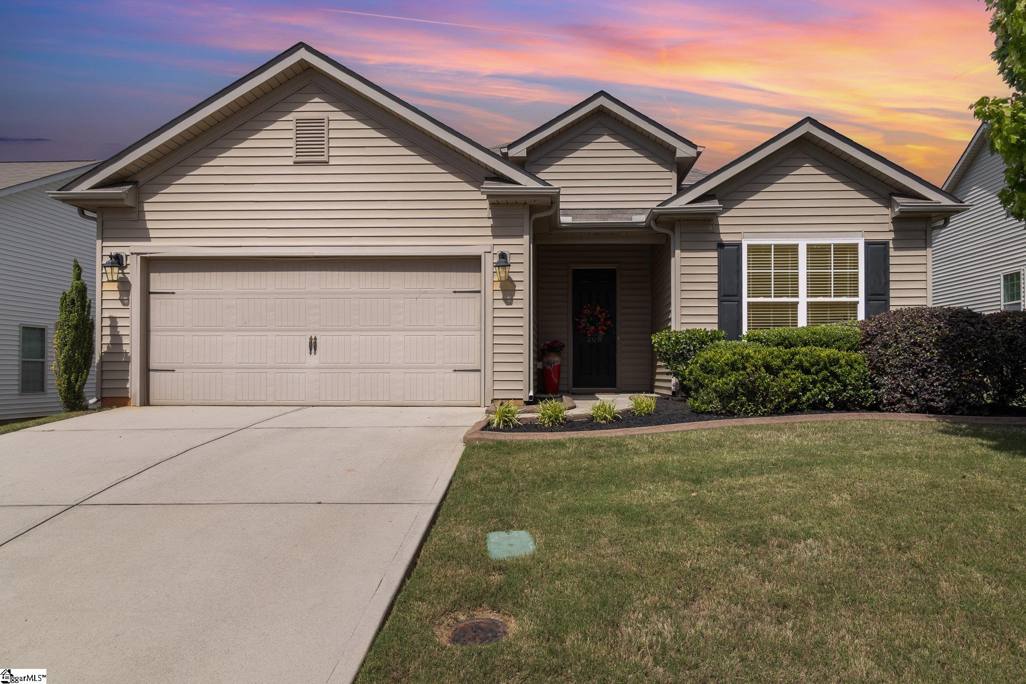 208 Evansdale Way Simpsonville, SC 29680 - Photo 1 of 28