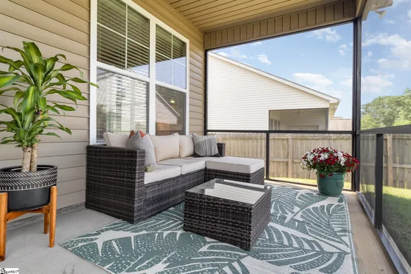 $394,000 | 208 Evansdale Way, Simpsonville, SC 29680