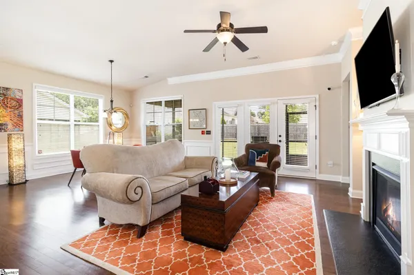 $394,000 | 208 Evansdale Way, Simpsonville, SC 29680