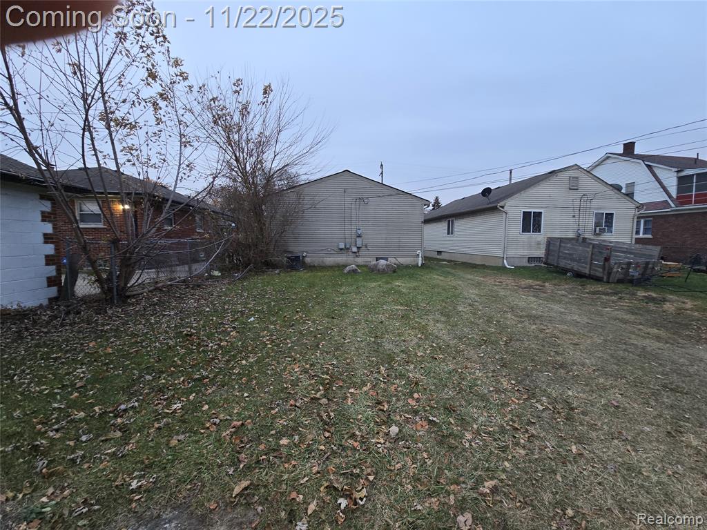 17551 East 10 Mile Road Roseville, MI 48066 - Photo 23 of 23