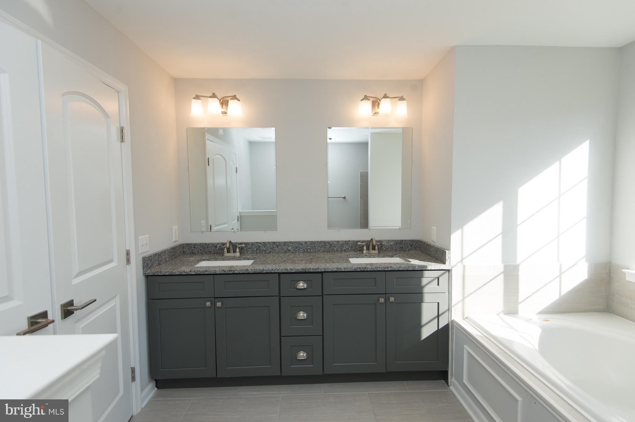 402 Robbins Farm Road Cambridge, MD 21613 - Photo 23 of 30 Bath (Master)