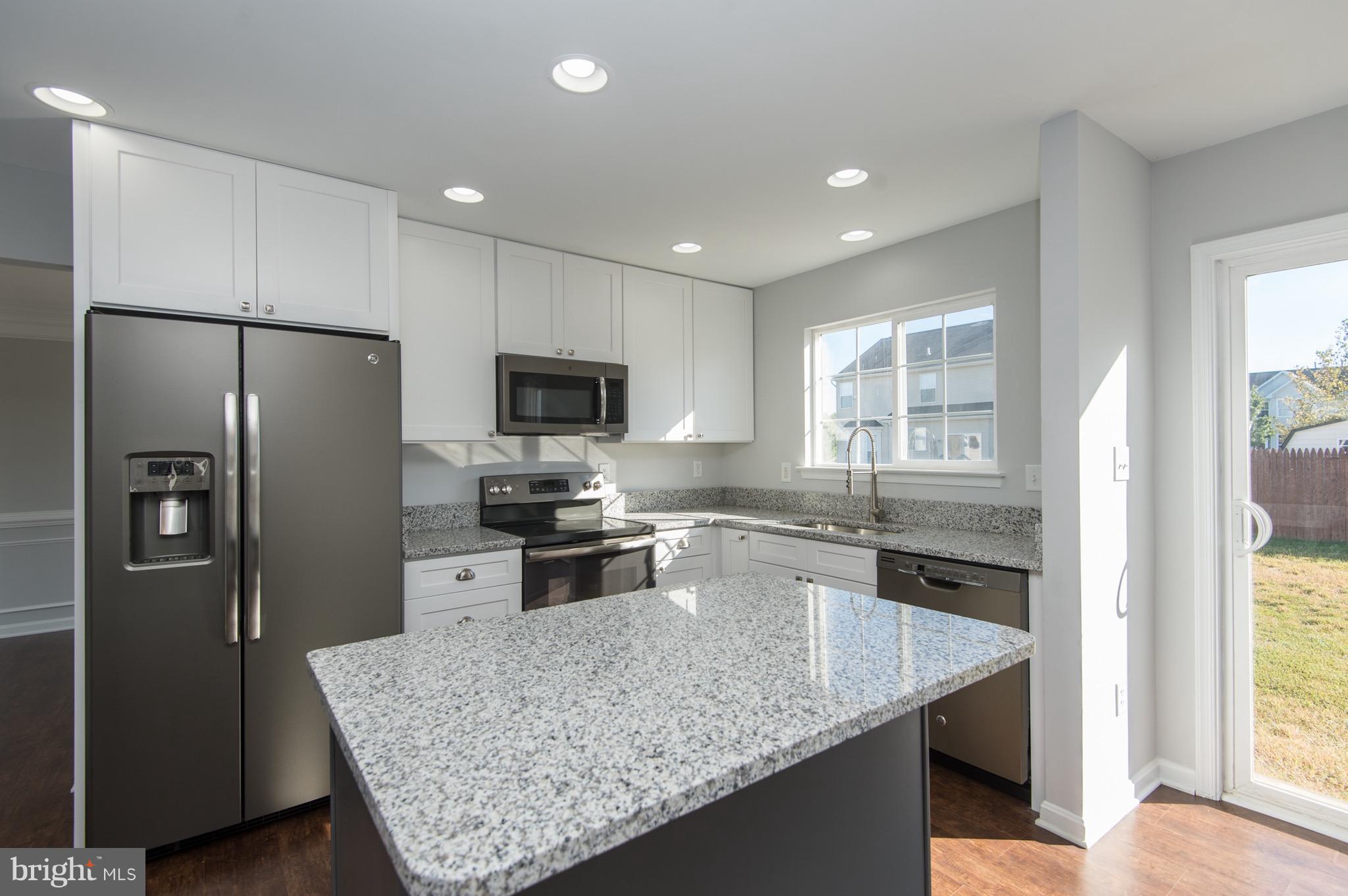 402 Robbins Farm Road Cambridge, MD 21613 - Photo 6 of 30 Kitchen