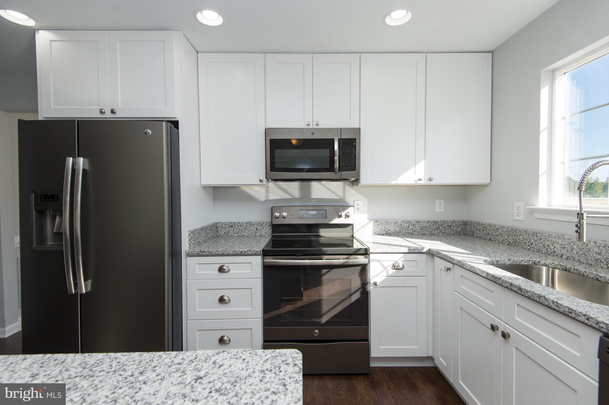 402 Robbins Farm Road Cambridge, MD 21613 - Photo 7 of 30 Kitchen