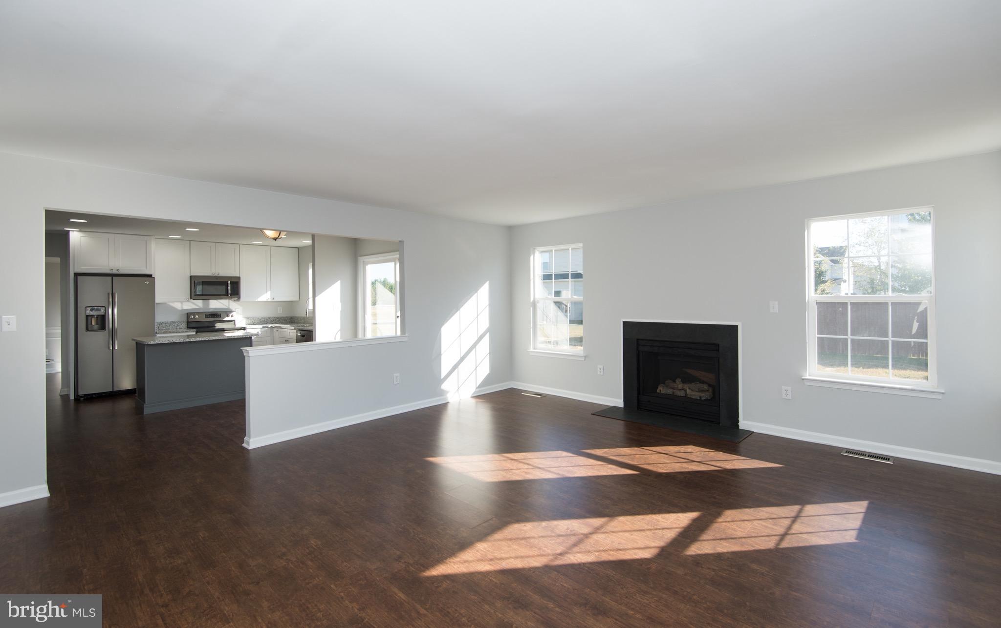 402 Robbins Farm Road Cambridge, MD 21613 - Photo 10 of 30 Family Room