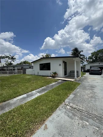 $675,000 | 5701 Southwest 117th Avenue, Miami, FL 33173