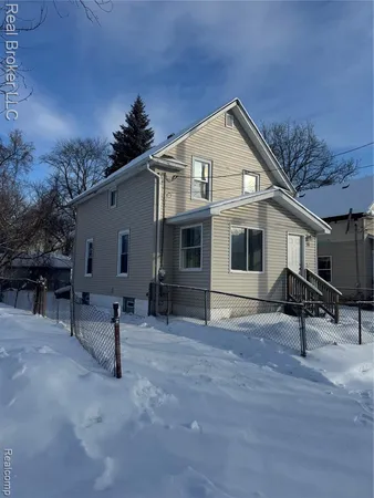 $149,999 | 86 Hamilton Street, Pontiac, MI 48342