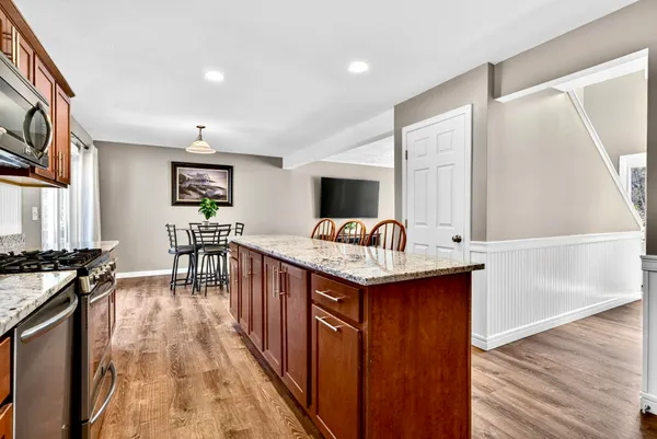 $584,900 | 69 Falcon Ridge Road, Milford, NH 03055