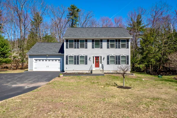 $584,900 | 69 Falcon Ridge Road, Milford, NH 03055