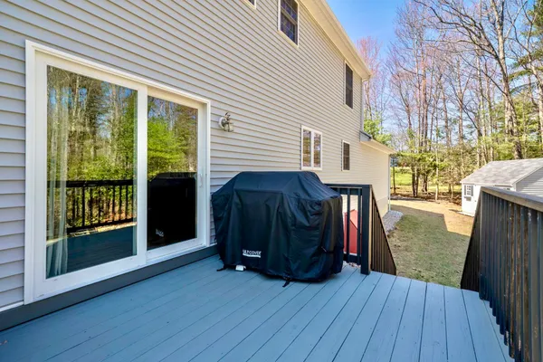 $584,900 | 69 Falcon Ridge Road, Milford, NH 03055