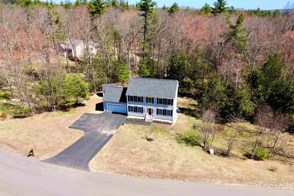 $584,900 | 69 Falcon Ridge Road, Milford, NH 03055