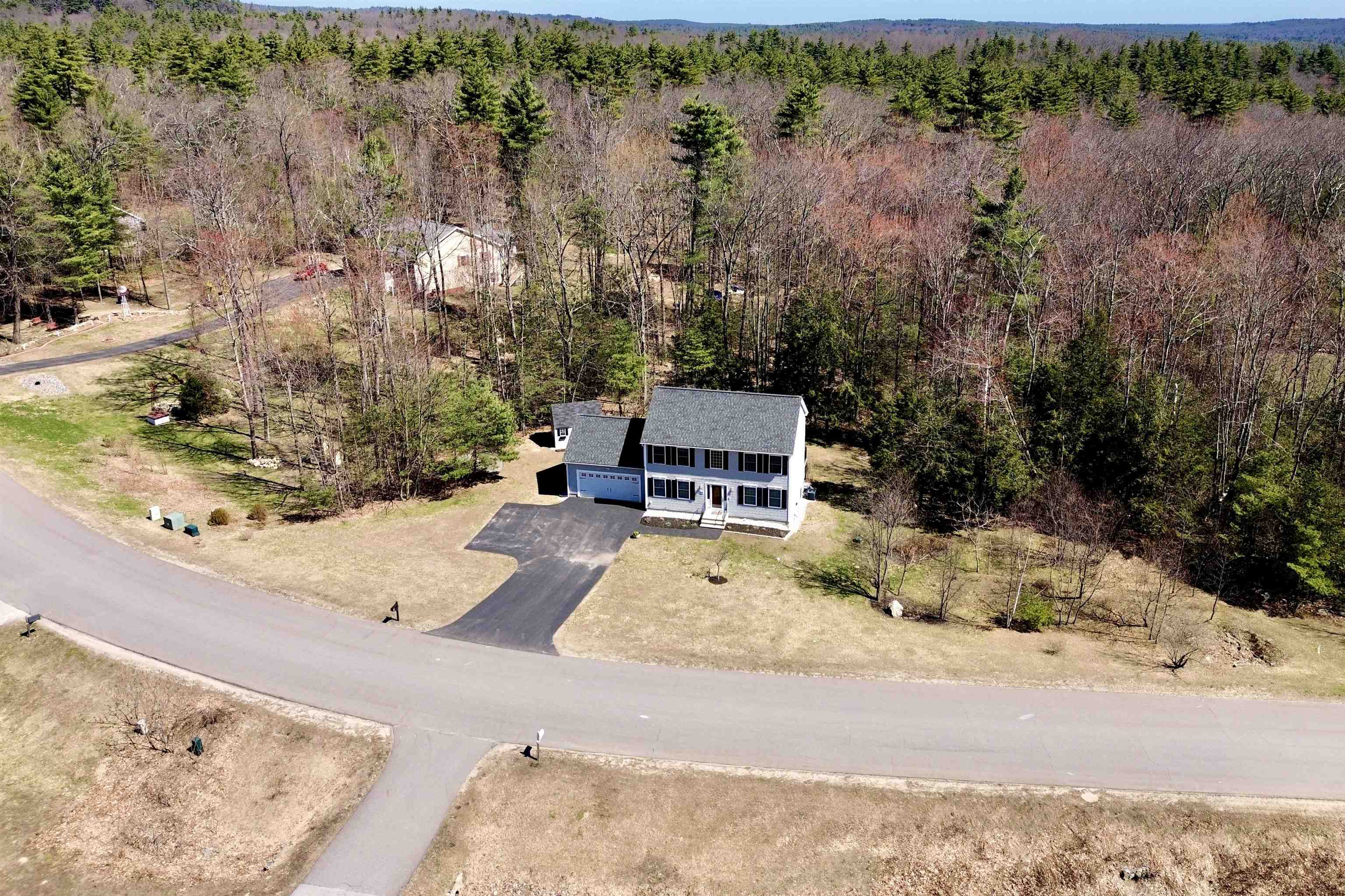 69 Falcon Ridge Road Milford, NH 03055 - Photo 6 of 52
