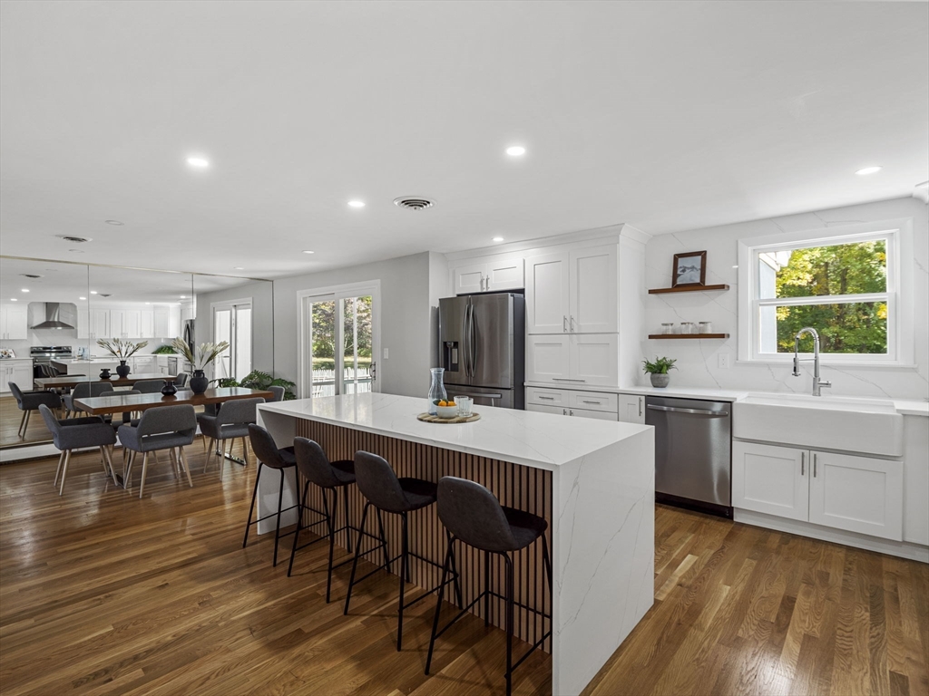 33 Fox Hill Road Framingham, MA 01701 - Photo 6 of 34