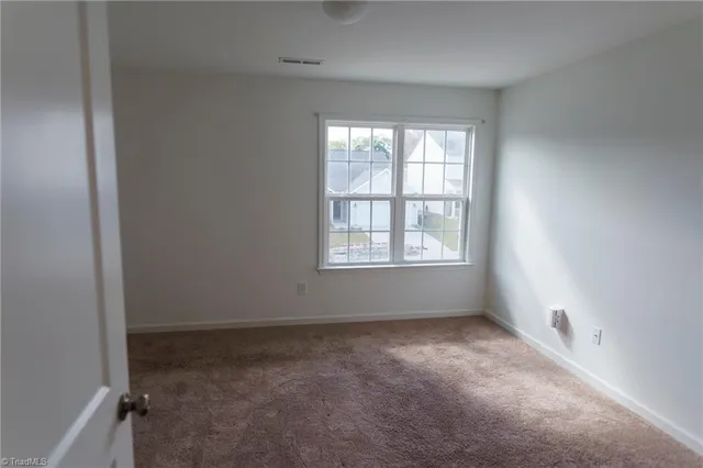 $325,000 | 841 Sage Hl Drive, Jamestown, NC 27282