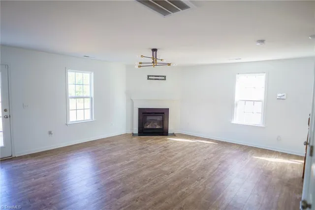 $325,000 | 841 Sage Hl Drive, Jamestown, NC 27282