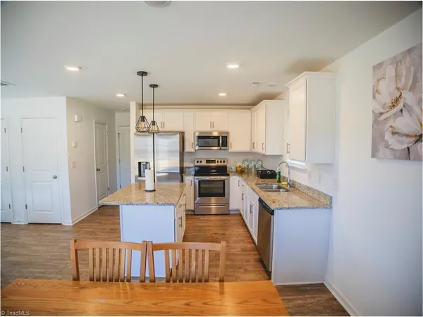 $317,000 | 841 Sage Hl Drive, Jamestown, NC 27282