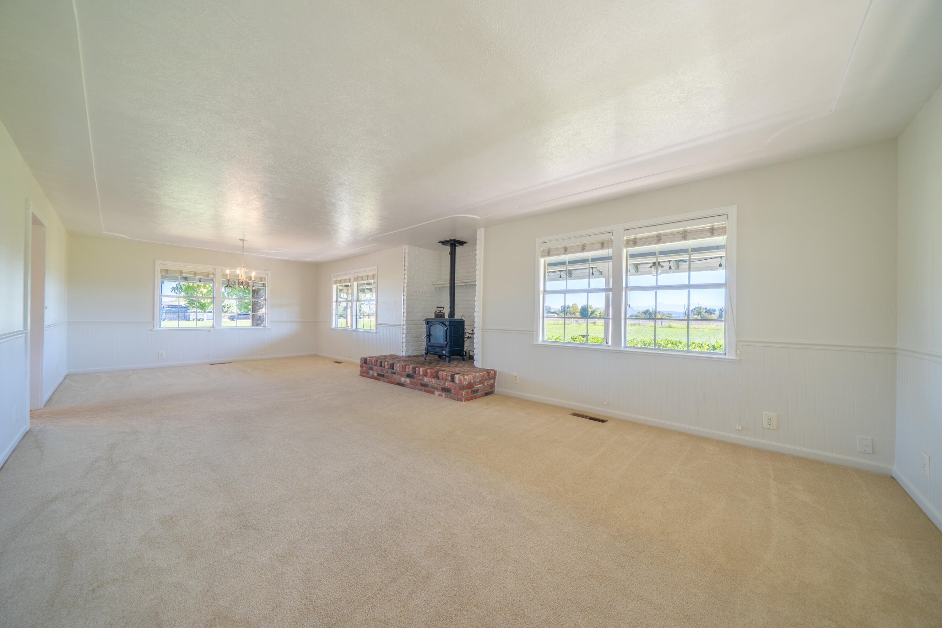 21780 Lone Tree Road Anderson, CA 96007 - Photo 11 of 84 21780 Lone Tree Rd-14