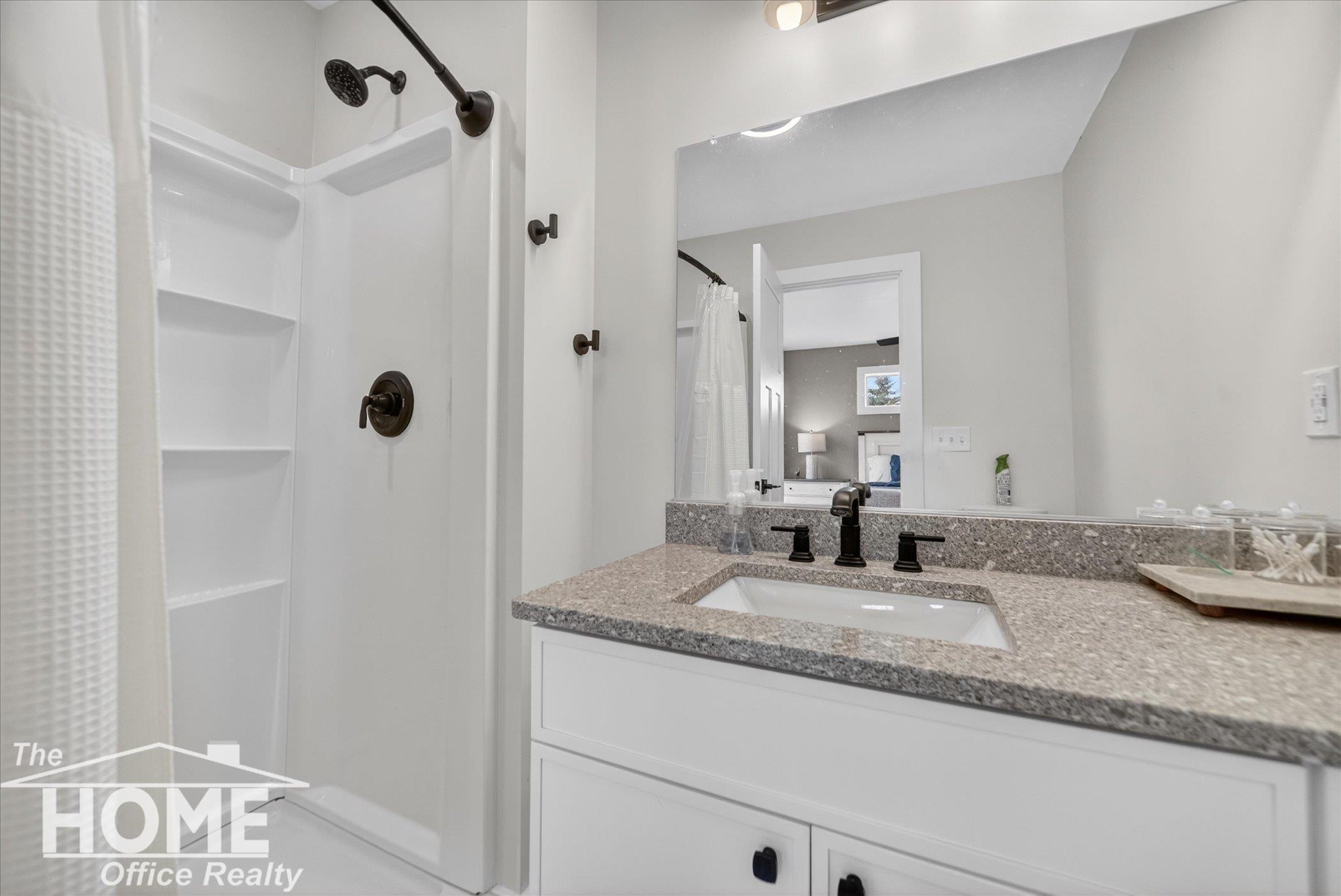 3887 West Brewer Road Owosso, MI 48867 - Photo 17 of 35