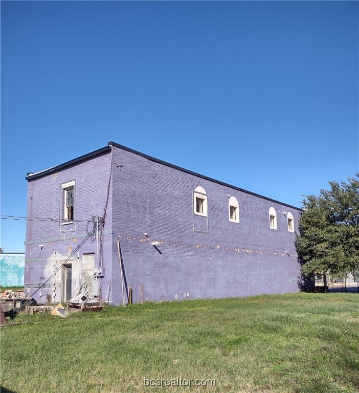 701 Main Street Calvert, TX 77837 - Photo 5 of 6