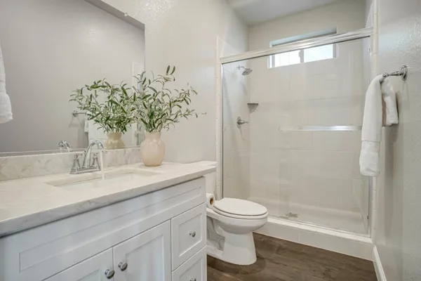 $639,000 | 2944 Vermont Avenue, Clovis, CA 93619
