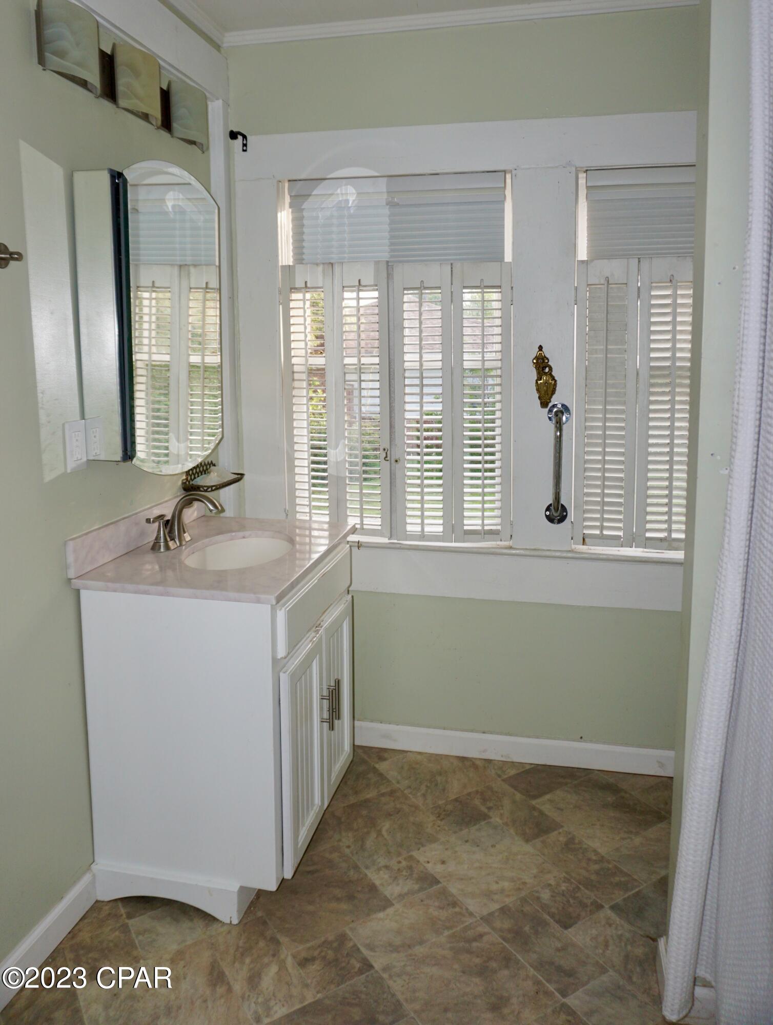 401 Cedar Road Chattahoochee, FL 32324 - Photo 30 of 39 Gallery Image 30