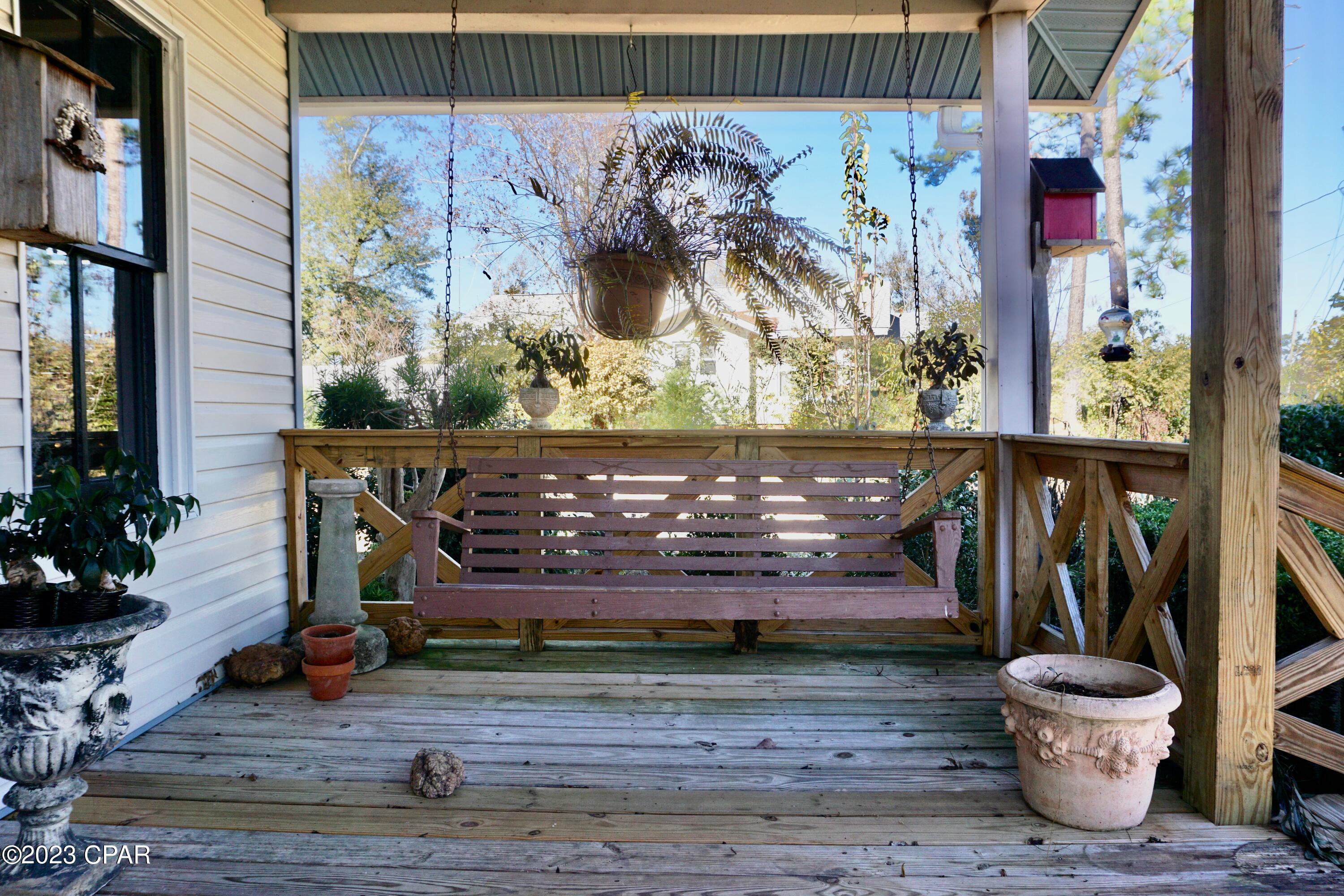401 Cedar Road Chattahoochee, FL 32324 - Photo 5 of 39 Gallery Image 5