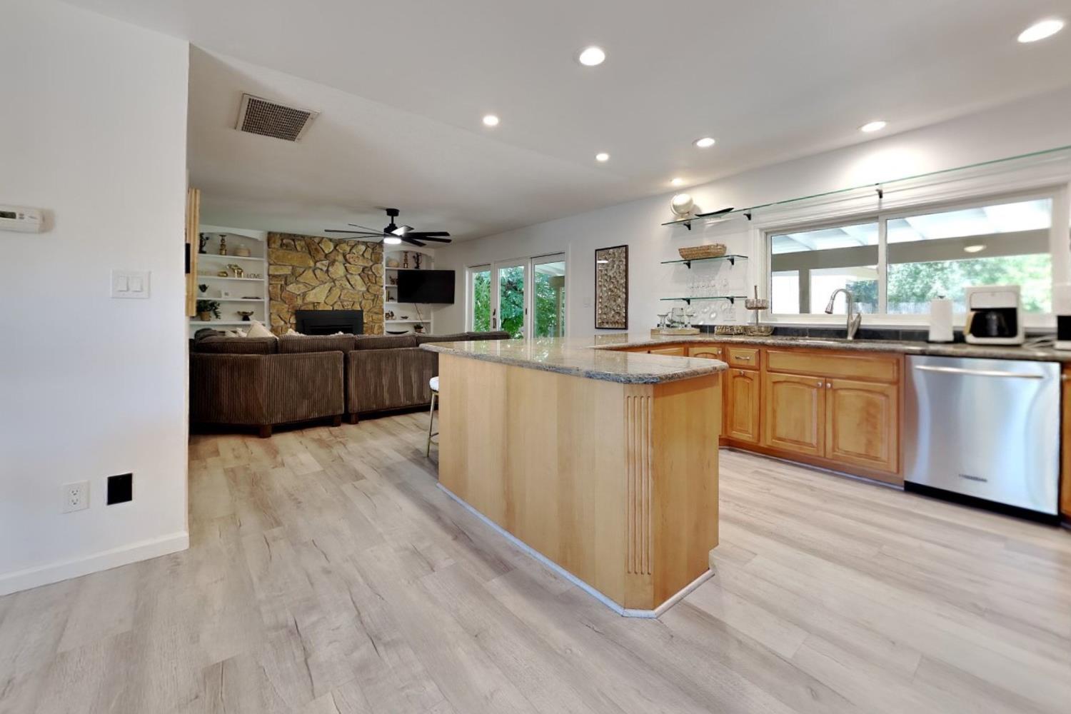 909 Newcastle Court Modesto, CA 95355 - Photo 21 of 98