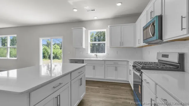 $374,990 | 337 Hartfield Avenue, Raeford, NC 28376