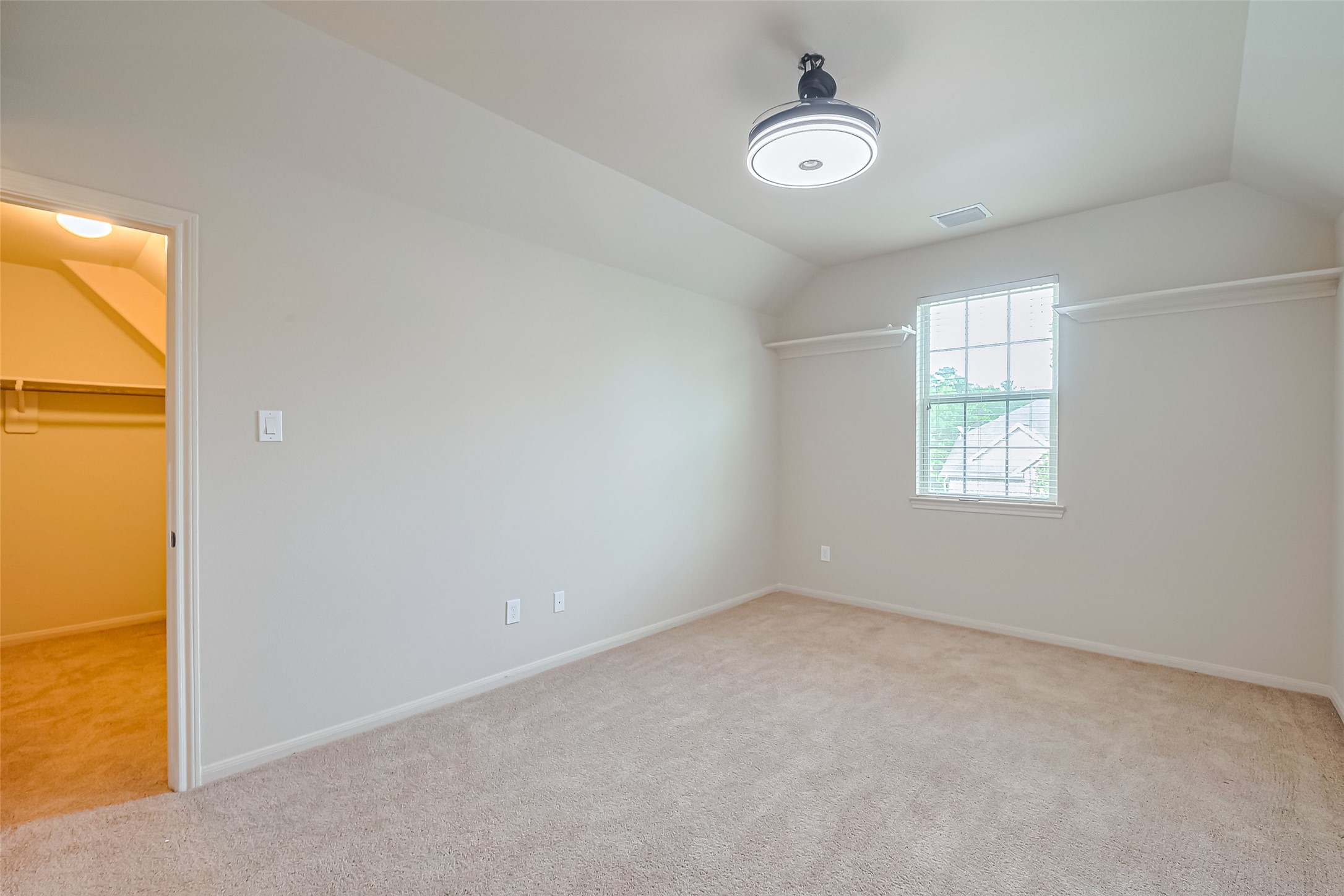 19 Sandwell Place Spring, TX 77389 - Photo 38 of 50 Versatile Bedroom 3 with generous closet space.