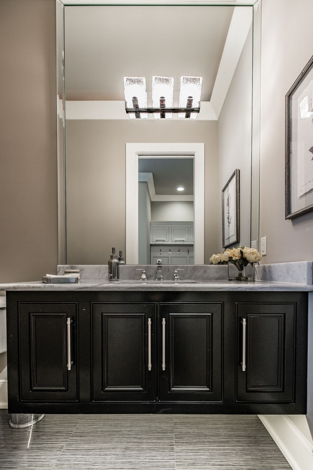 1032 Kendras Run Gallatin, TN 37066 - Photo 38 of 48 a bathroom with a sink vanity and mirror