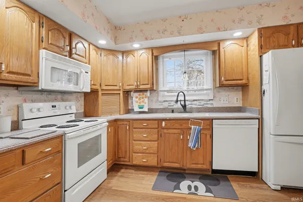 $339,900 | 18289 Coventry Court, South Bend, IN 46637