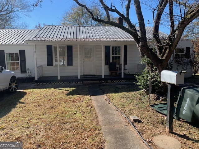 167 South Street Cornelia, GA 30531 - Photo 2 of 3 a front view of a house with a yard