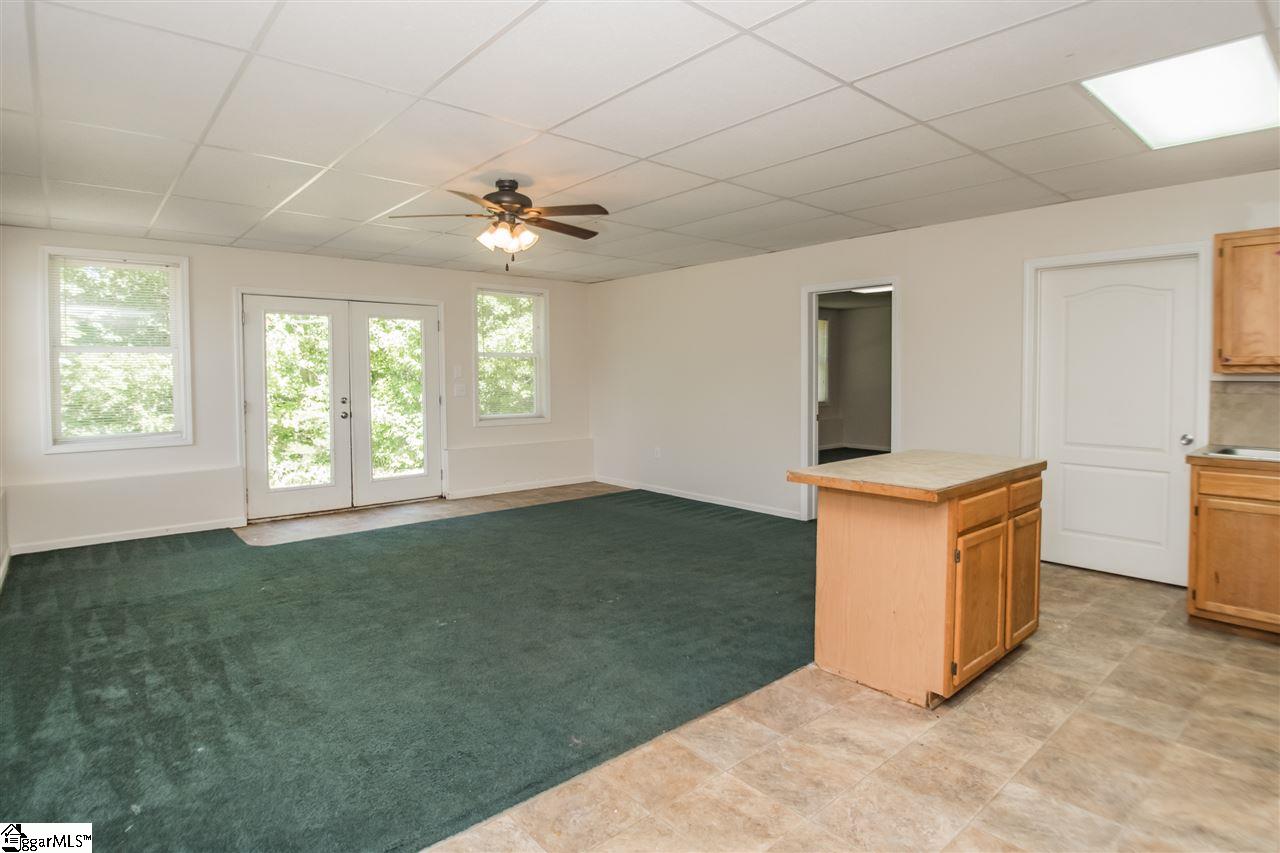 496 North Barton Road Taylors, SC 29687 - Photo 23 of 36 Gallery Image 23